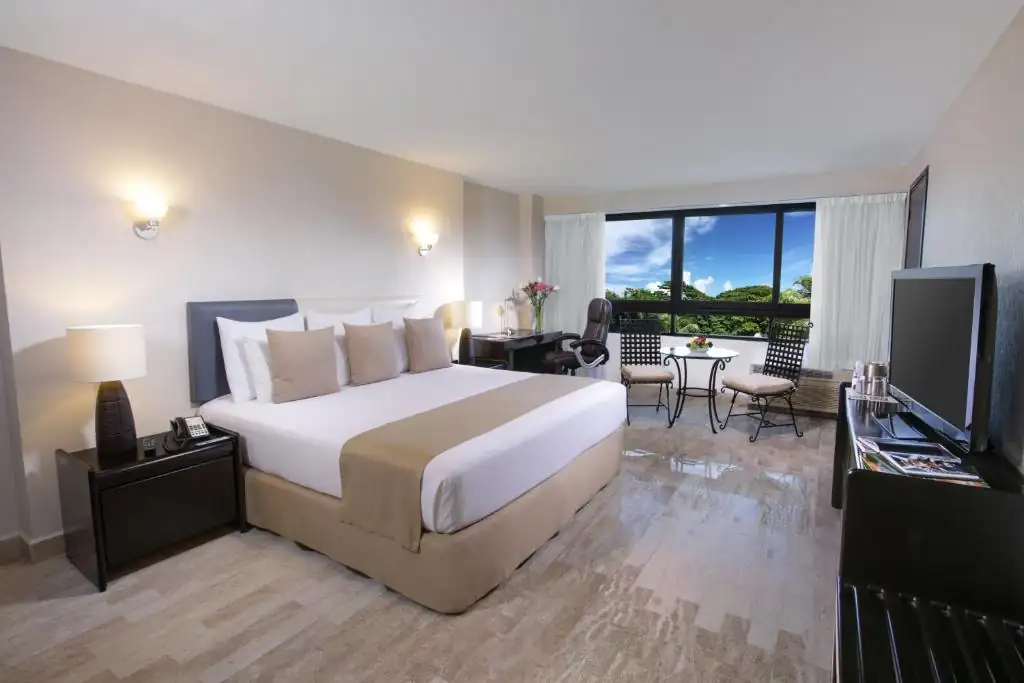 Smart Cancun by Oasis Alojamiento